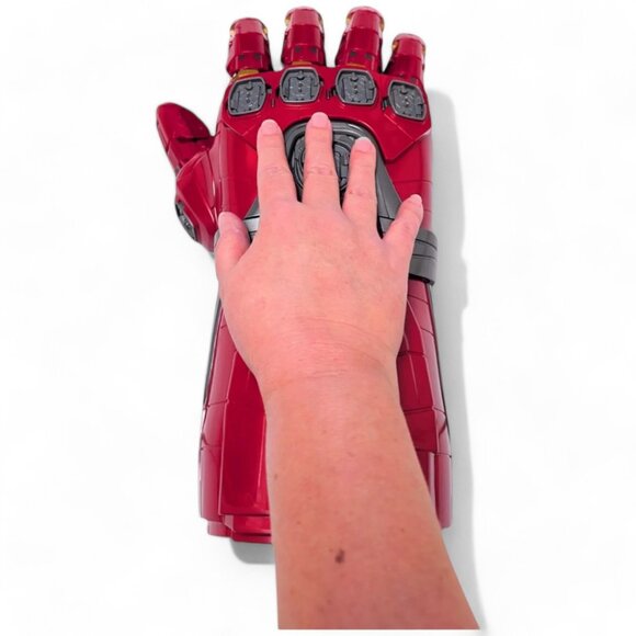 NEW Disney Parks Avengers Vault Iron Man Nano Infinity Gauntlet With/Stones - Picture 7 of 10